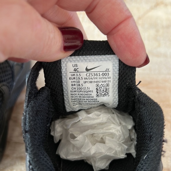 Nike Air Max SC Sneakers {Triple Black} 4 - Picture 9 of 11